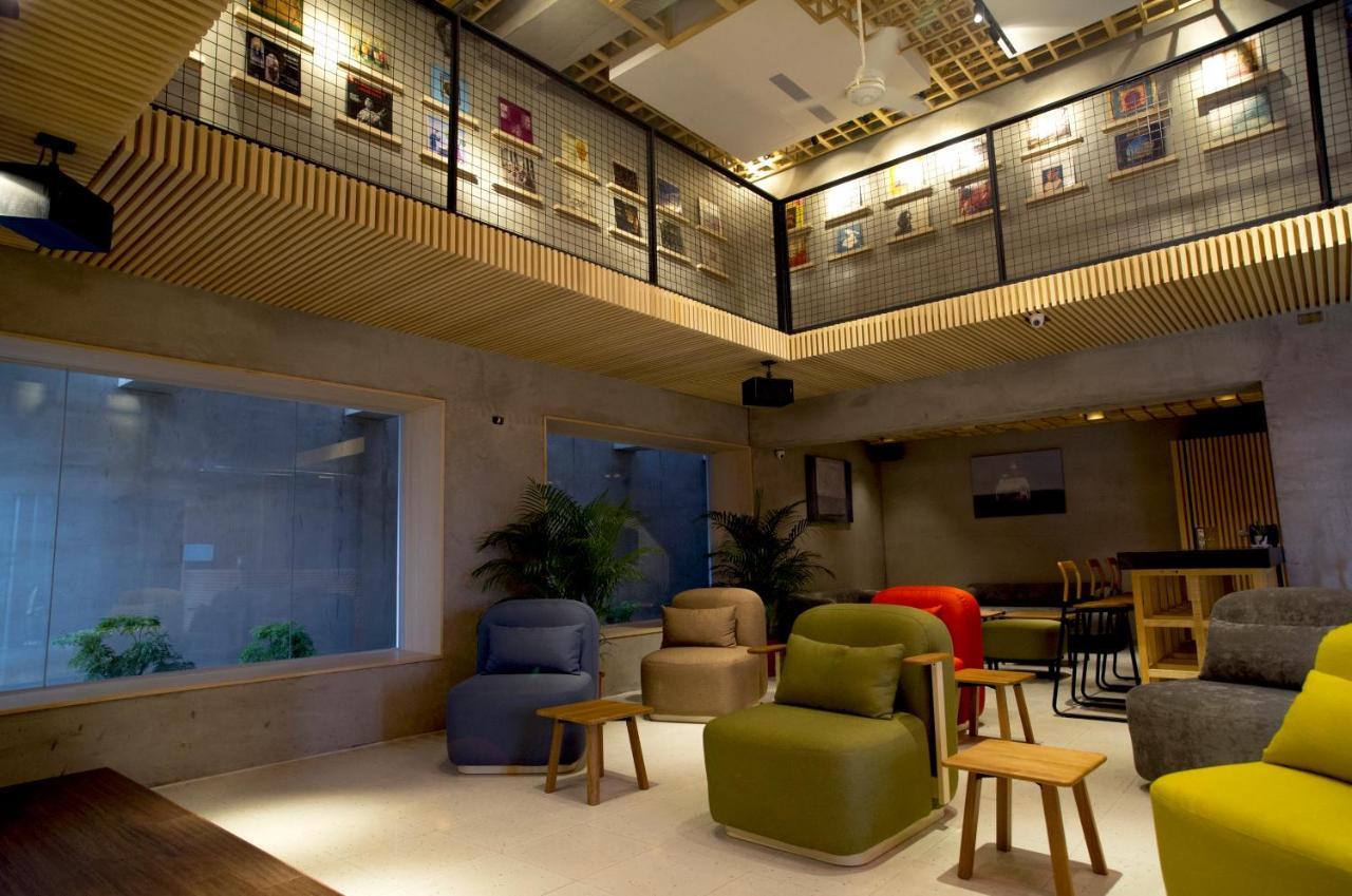 Fff Hotel Хенгчун Экстерьер фото