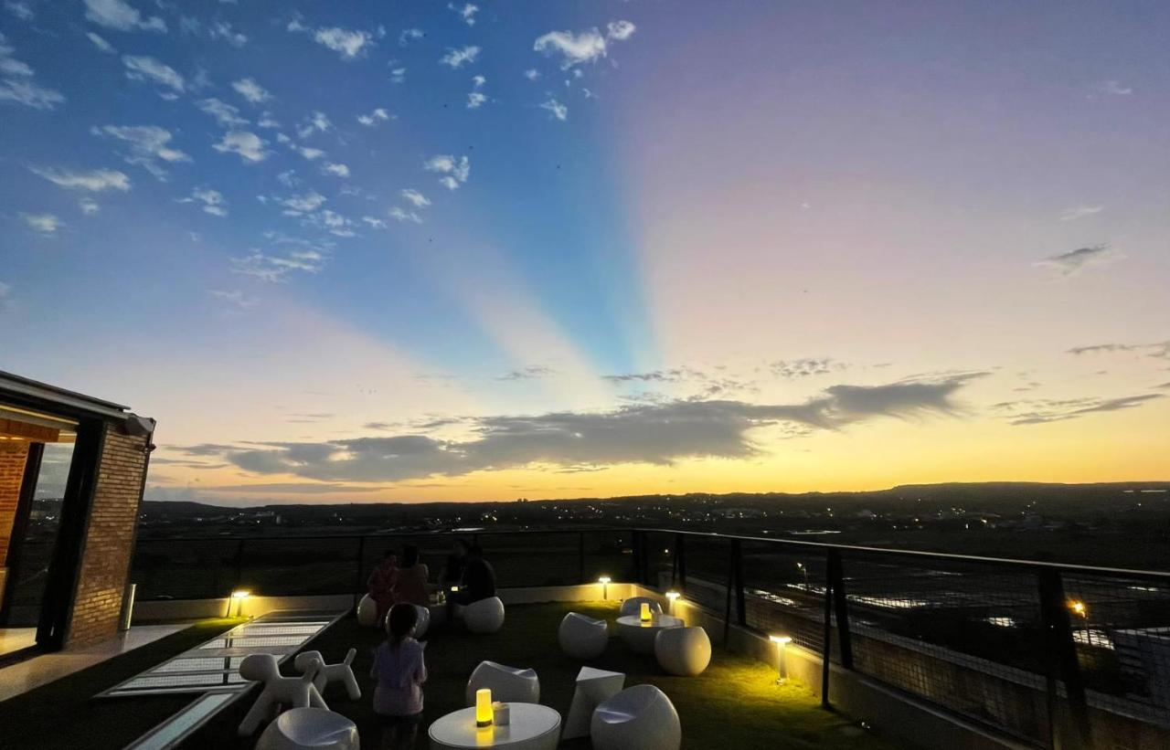 Fff Hotel Хенгчун Экстерьер фото