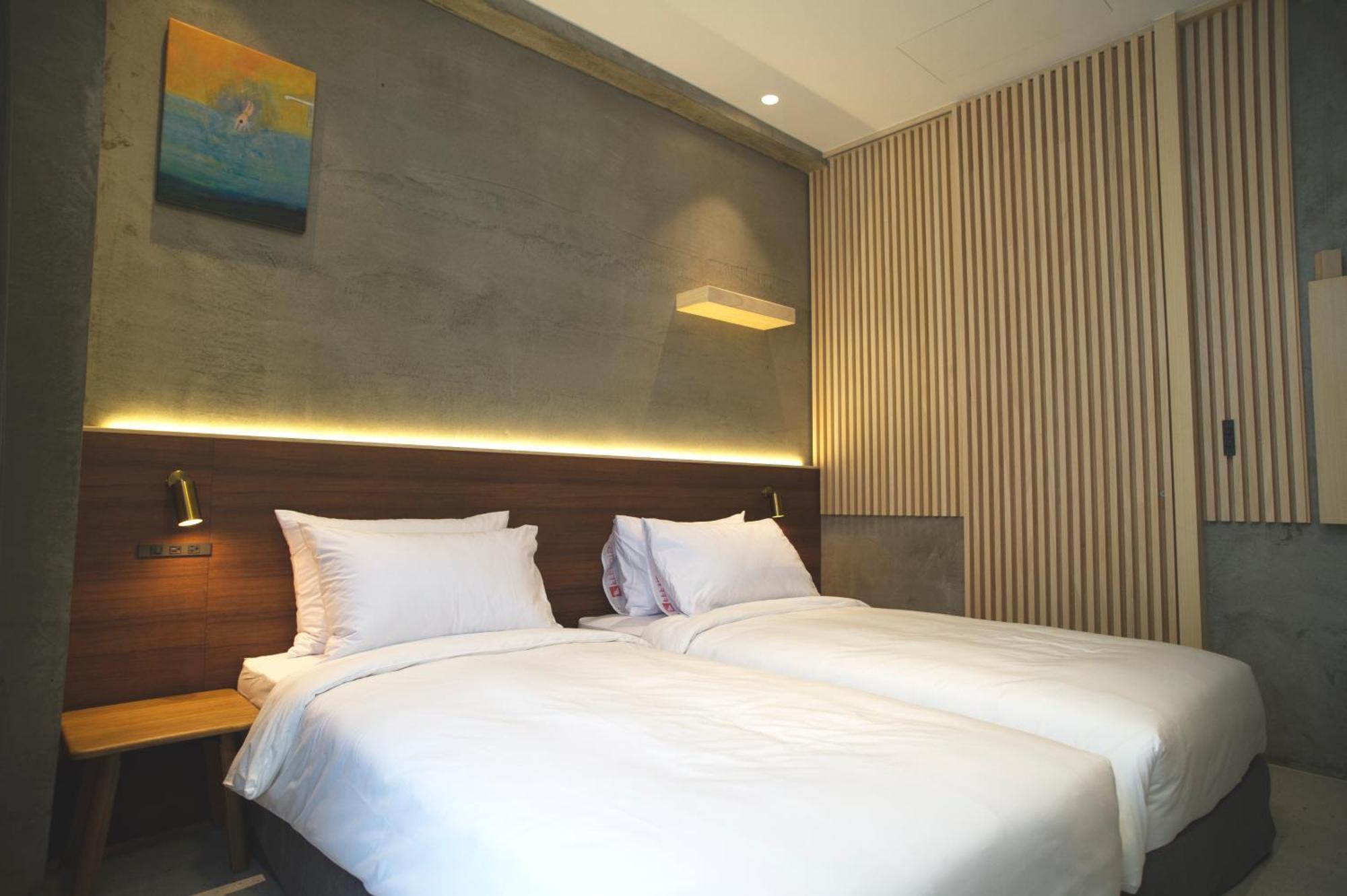 Fff Hotel Хенгчун Экстерьер фото